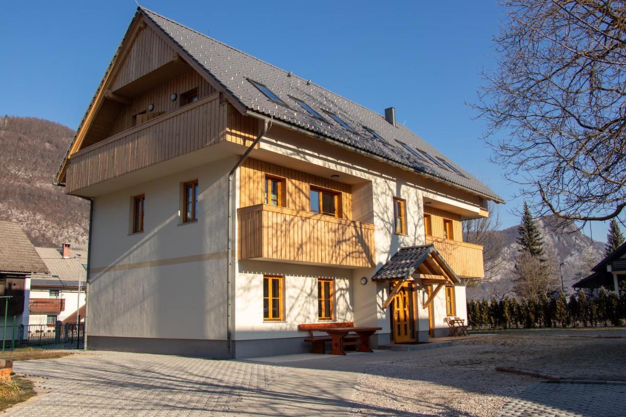 Apartments & Rooms Pr' Skalovc Bohinj Luaran gambar