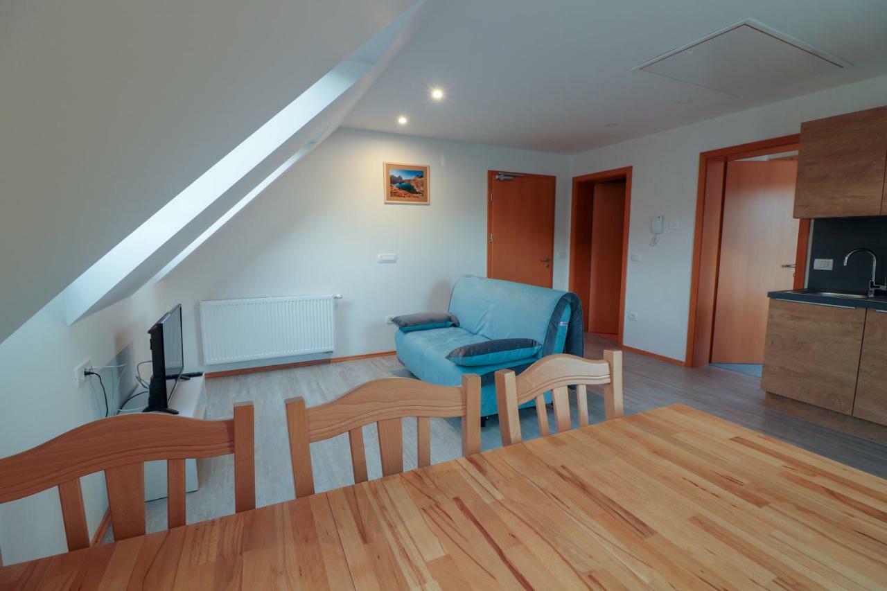 Apartments & Rooms Pr' Skalovc Bohinj Luaran gambar