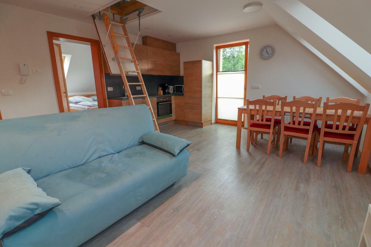 Apartments & Rooms Pr' Skalovc Bohinj Luaran gambar